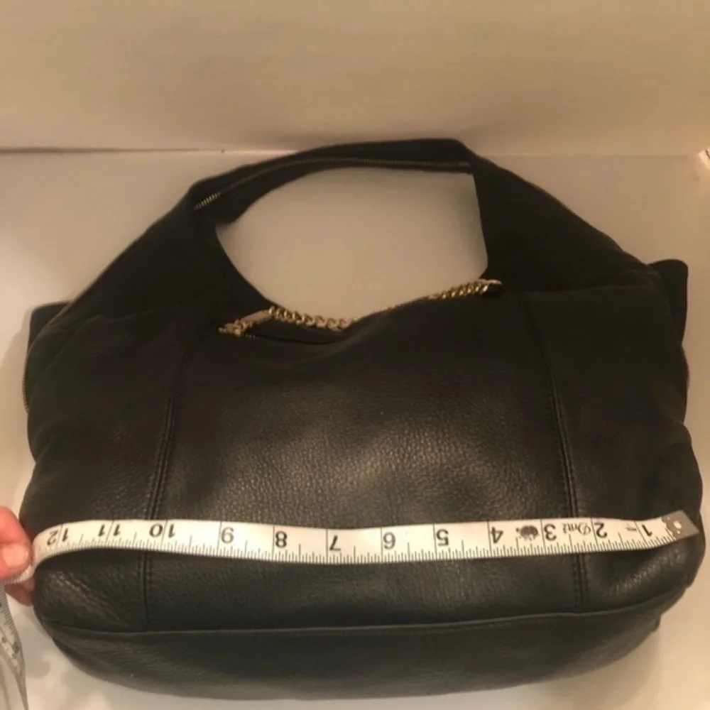 Vince camuto black leather Zoe hobo expandable bag